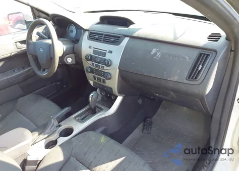 2010 Ford Focus Se z USA, uszkodzony, nr VIN 1FAHP3FN6AW119324